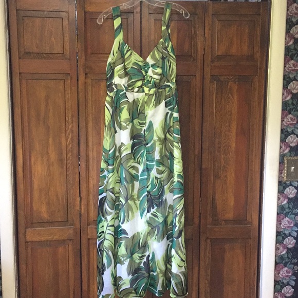 Denim 24/7 Dresses & Skirts - Denim Summer Comfort! Shades of green Palm Leaves